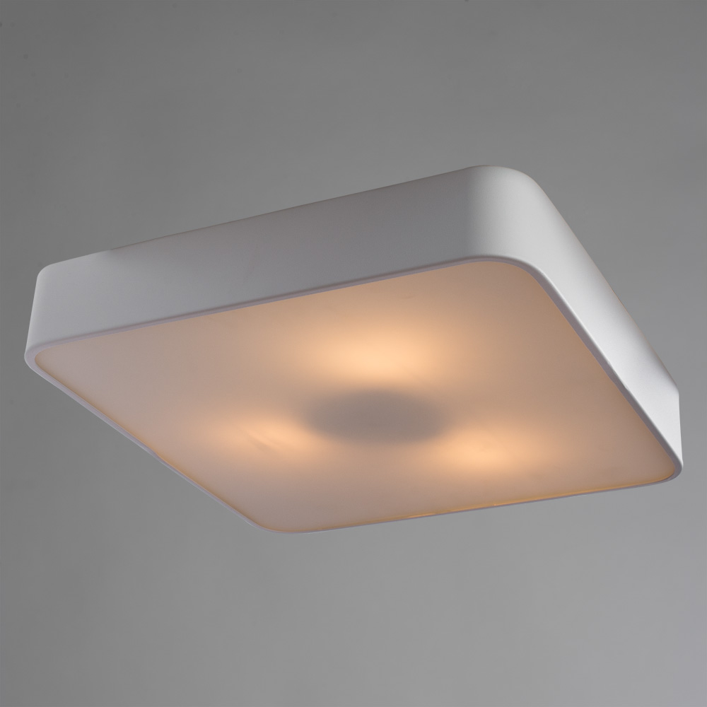 Настенно-потолочный светильник Arte Lamp Cosmopolitan A7210PL-3WH фото